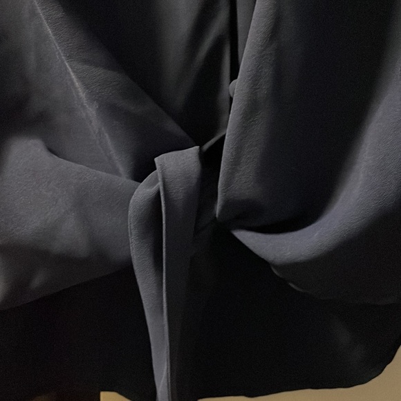 Blue silky top - Picture 3 of 3